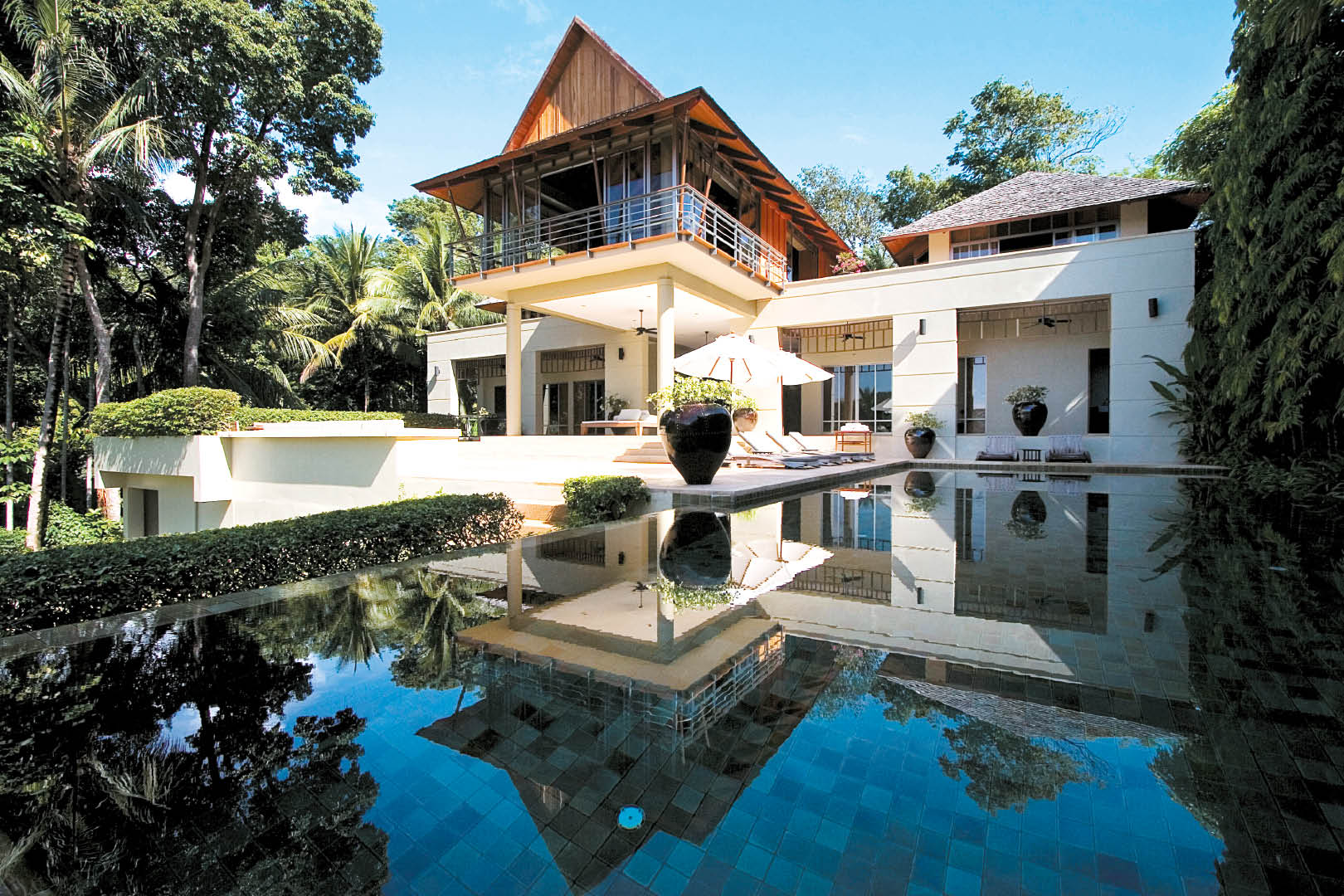 Villa Tassana Representation